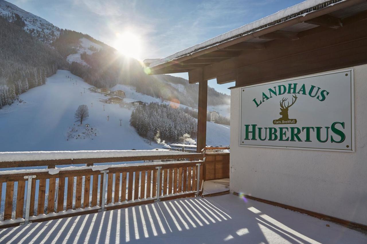 Chalet Lodge Hubertus ザールバッハ・ヒンターグレム エクステリア 写真