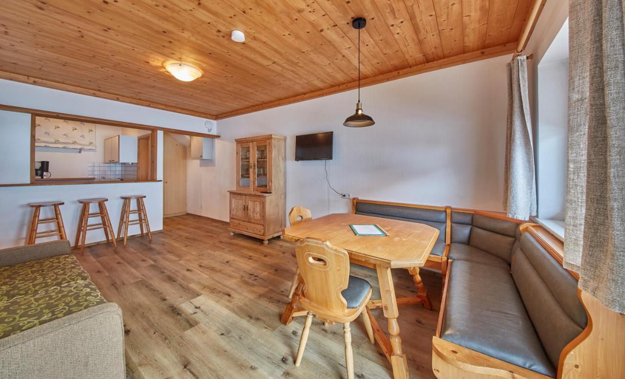Chalet Lodge Hubertus ザールバッハ・ヒンターグレム エクステリア 写真