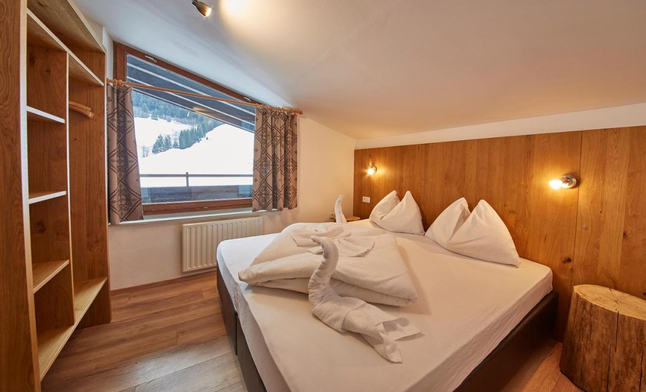 Chalet Lodge Hubertus ザールバッハ・ヒンターグレム エクステリア 写真