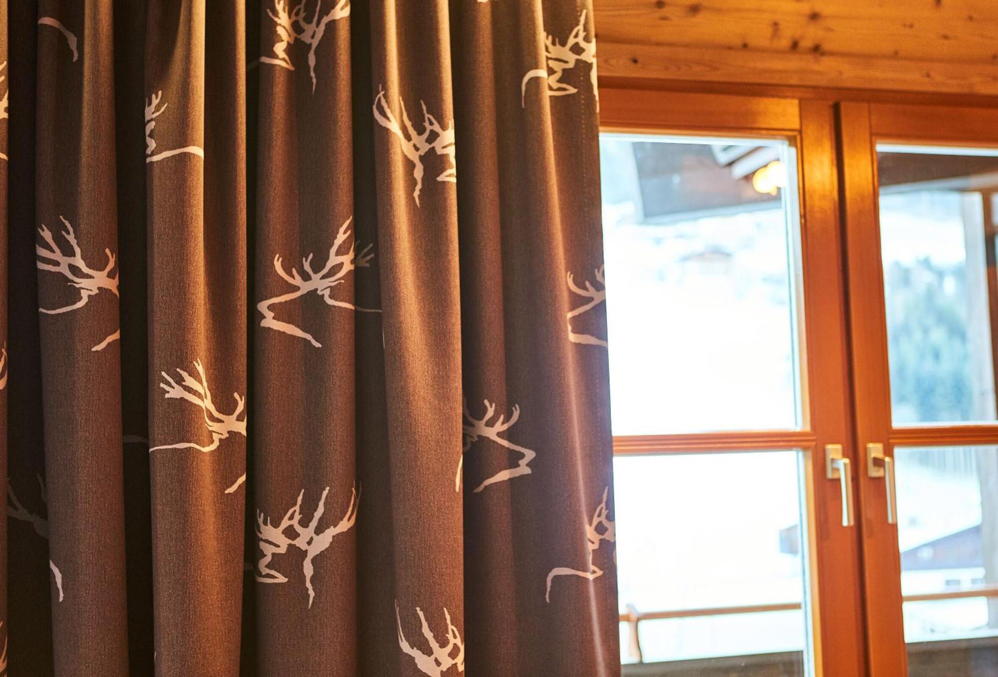 Chalet Lodge Hubertus ザールバッハ・ヒンターグレム エクステリア 写真